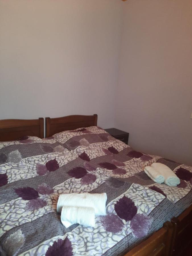Guesthouse "Megi" Mestia Zewnętrze zdjęcie
