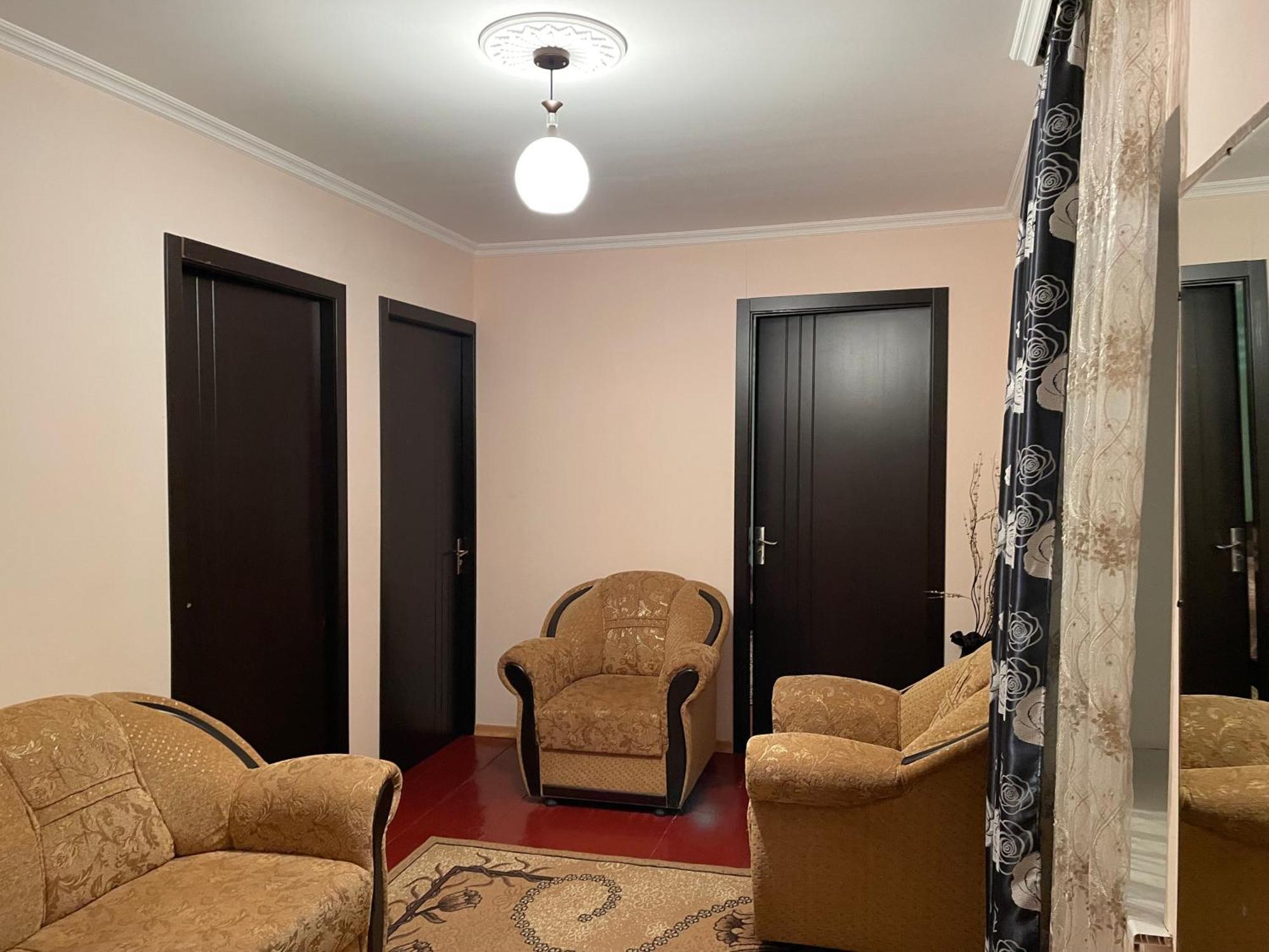 Guesthouse "Megi" Mestia Zewnętrze zdjęcie