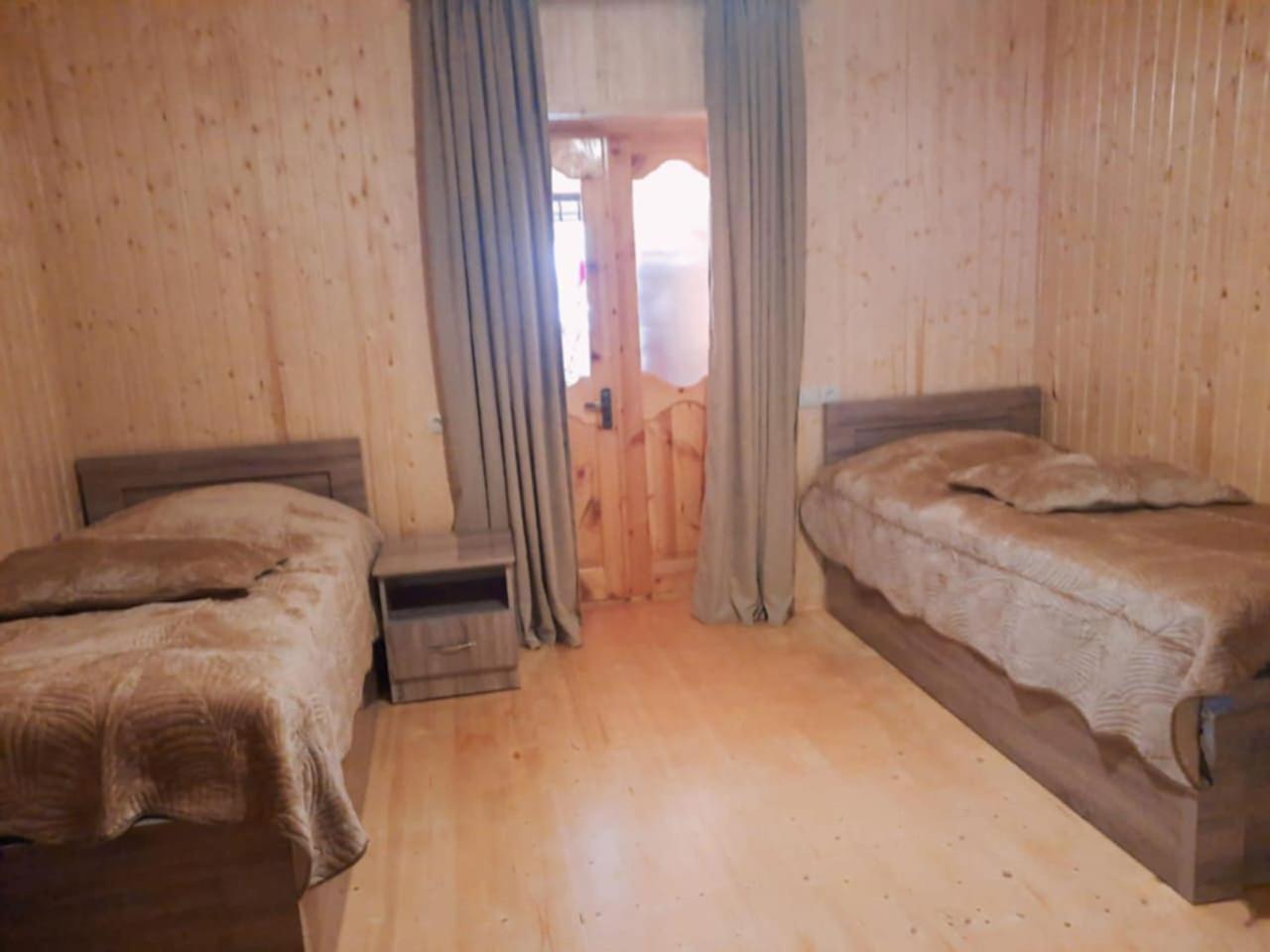 Guesthouse "Megi" Mestia Zewnętrze zdjęcie